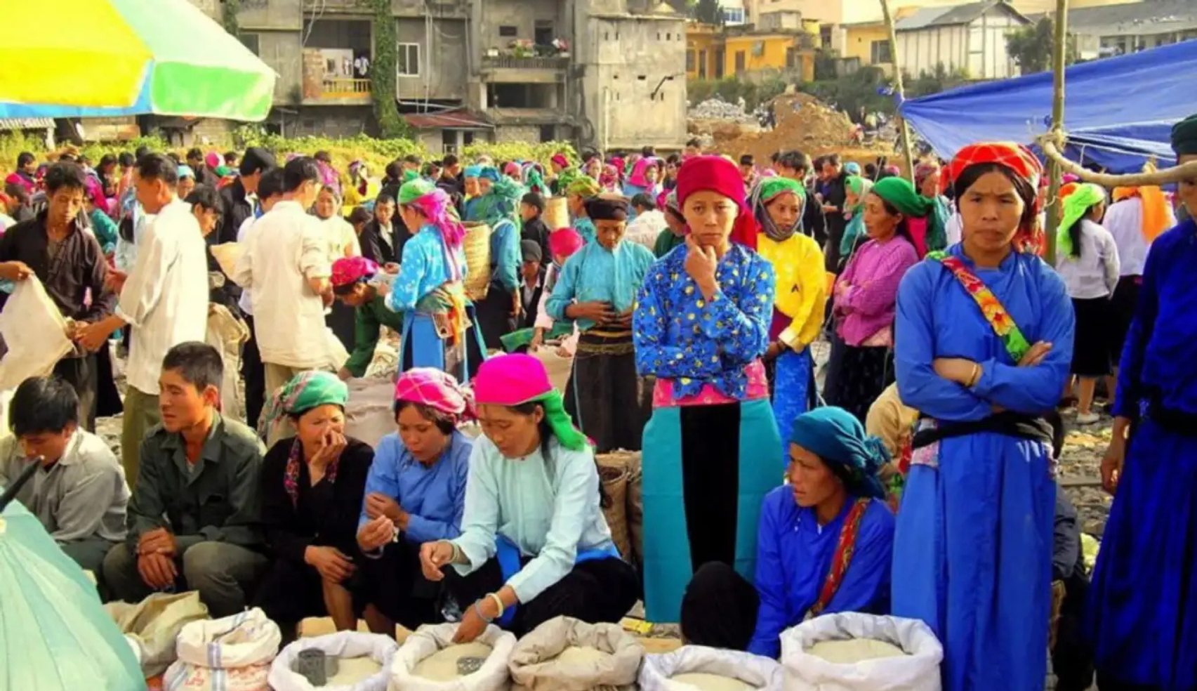 This weekly market serves as a social hub for local ethnic groups